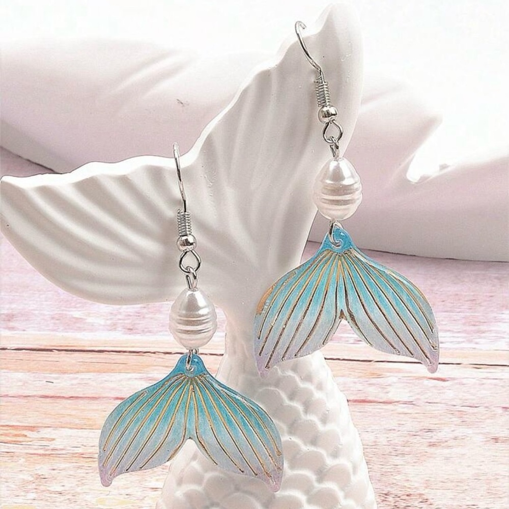Mermaid Ariel Aqua Blue Dangle Drop Pearl Earrings